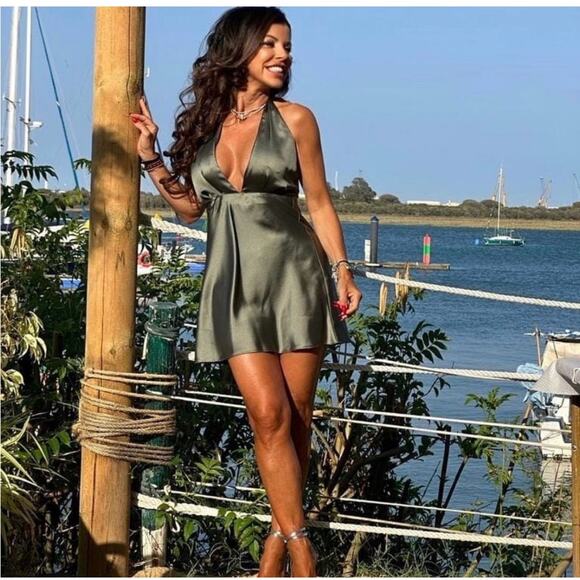 ZARA BLOGGER FAVORITE SATIN EFFECT MINI DRESS - Picture 3 of 10